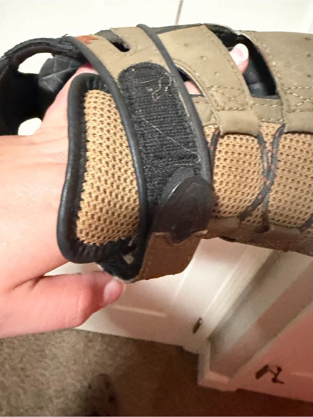 Men’s Beige and Gray Outdoor Sandals